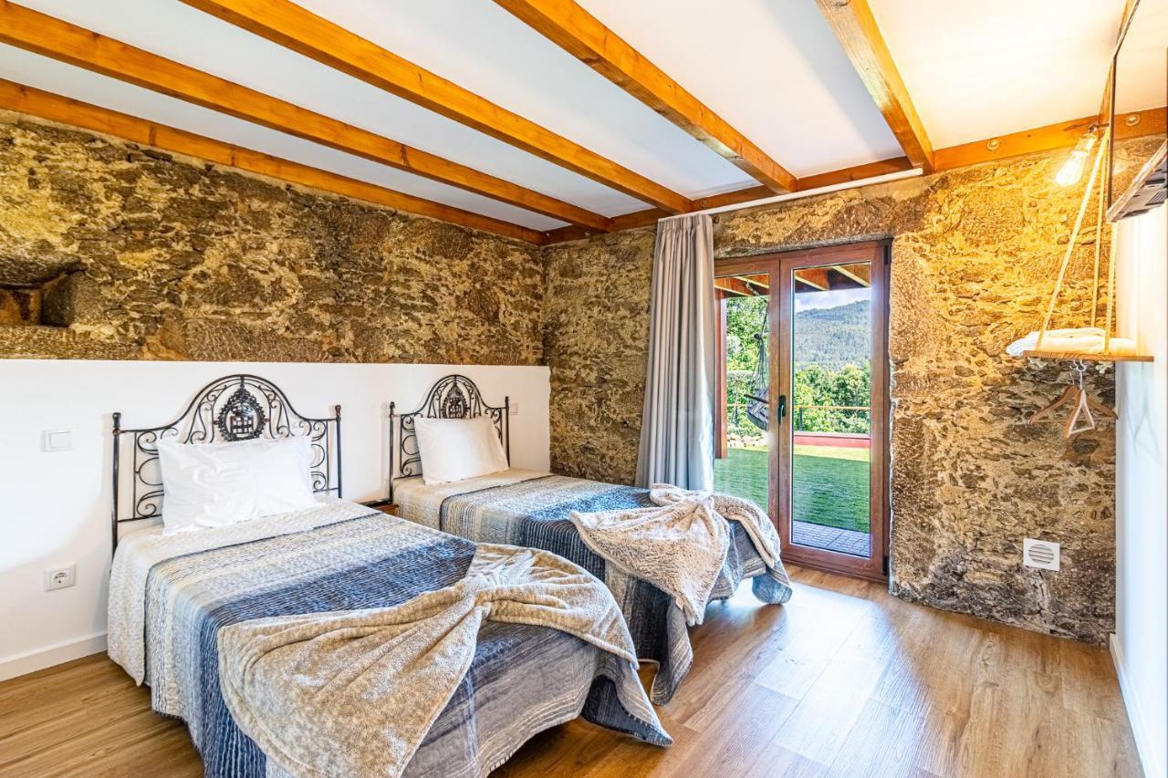 セヴェル・ド・ヴォウガ Casa Sobreirosヴィラ エクステリア 写真